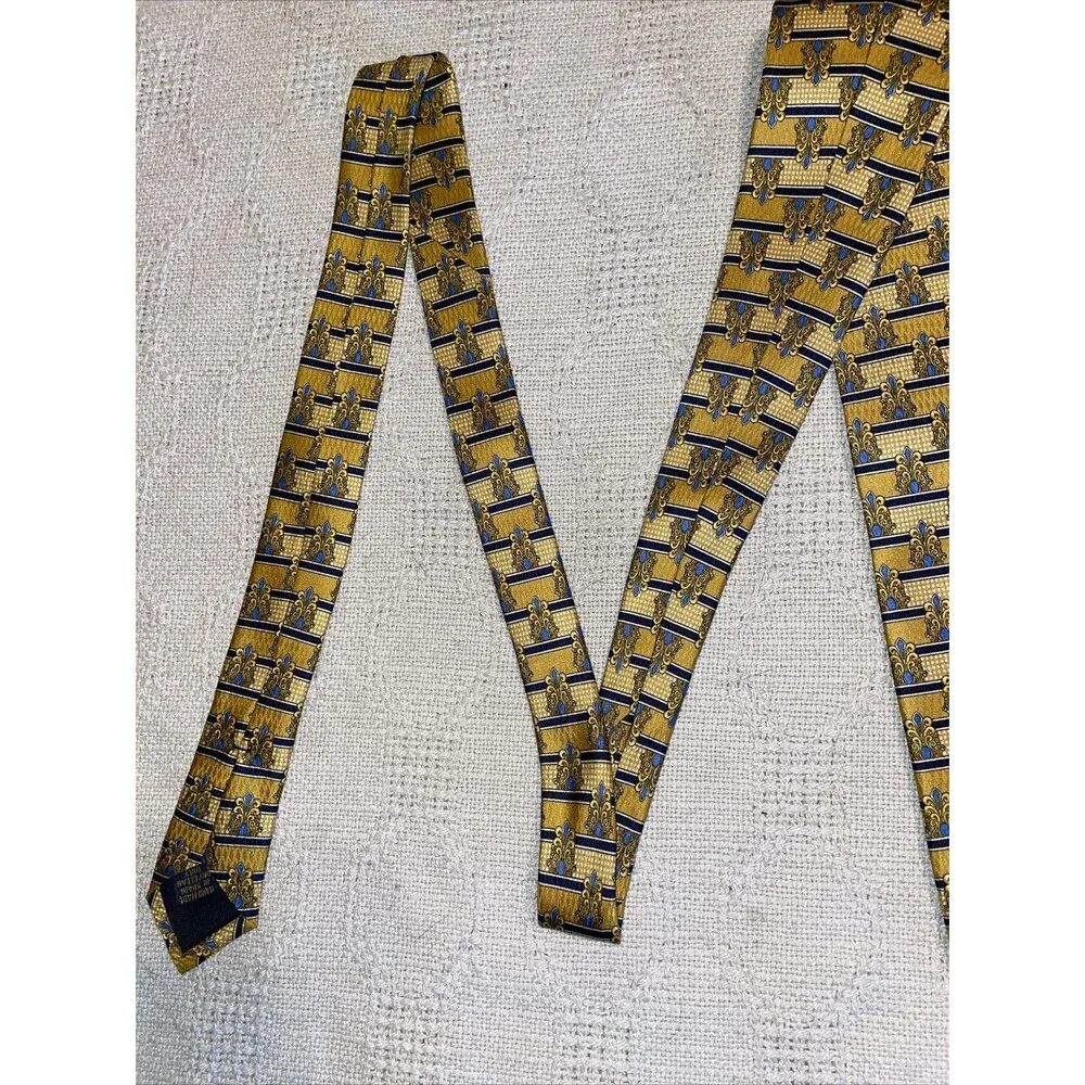 Richel Royal Men’s Dress Tie Sz 57” 4” Gold Geometric Business Formal City NWOT